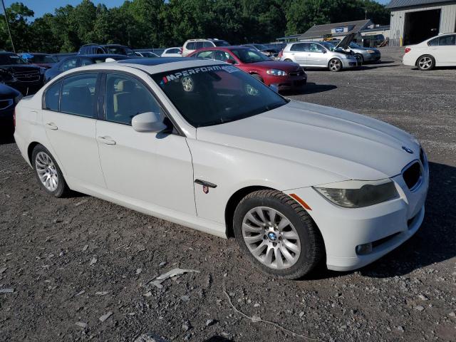 Photo 3 VIN: WBAPH57589NL78411 - BMW 3 SERIES 