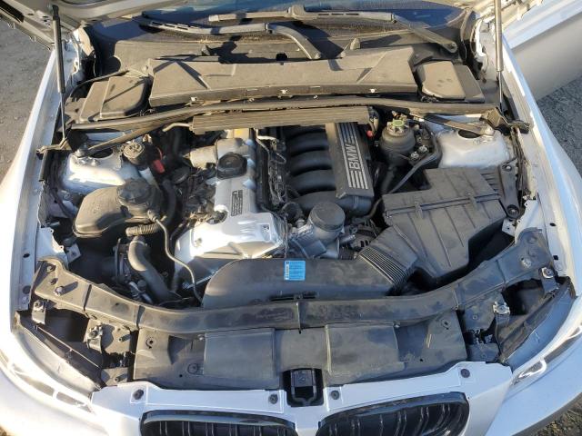 Photo 10 VIN: WBAPH575X9NL80550 - BMW 328 I SULE 