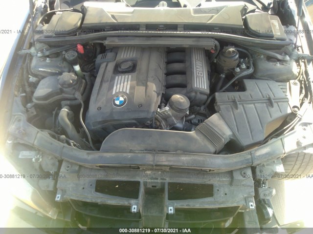 Photo 9 VIN: WBAPH5C50BA446574 - BMW 3 