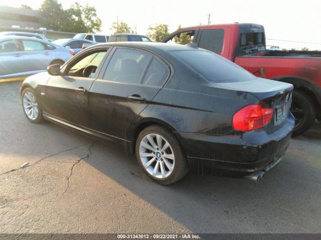 Photo 2 VIN: WBAPH5C51BA443960 - BMW 3 