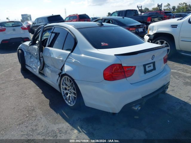 Photo 2 VIN: WBAPH5C51BA444381 - BMW 328I 