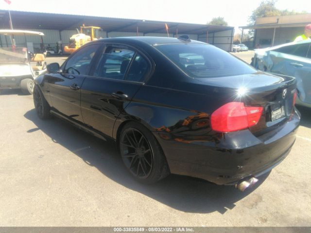 Photo 2 VIN: WBAPH5C51BA445417 - BMW 3 SERIES 