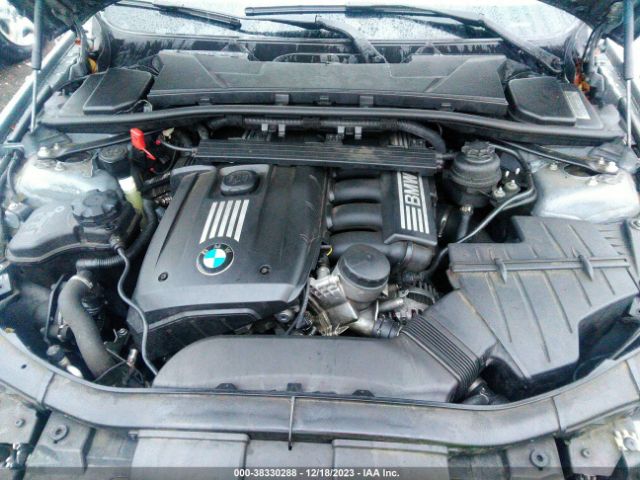 Photo 9 VIN: WBAPH5C51BA447412 - BMW 328I 