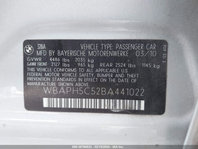 Photo 8 VIN: WBAPH5C52BA441022 - BMW 328I 