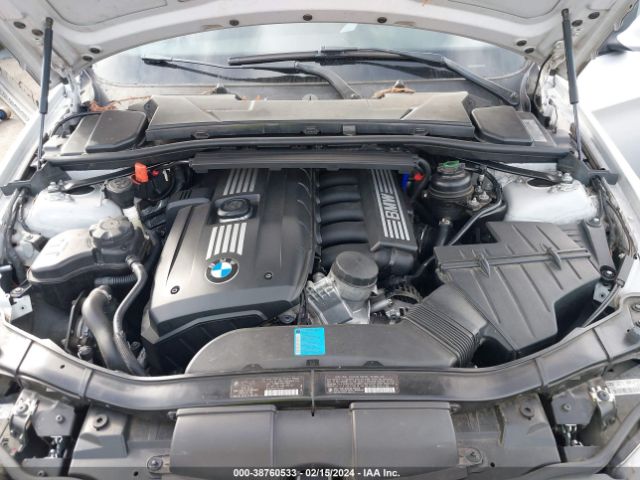 Photo 9 VIN: WBAPH5C52BA441022 - BMW 328I 