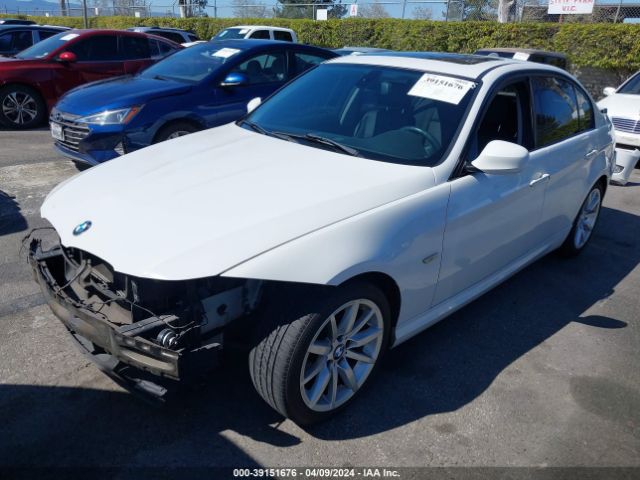 Photo 1 VIN: WBAPH5C53BA441725 - BMW 328I 