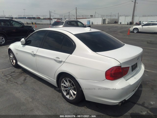 Photo 2 VIN: WBAPH5C54AA440016 - BMW 3 