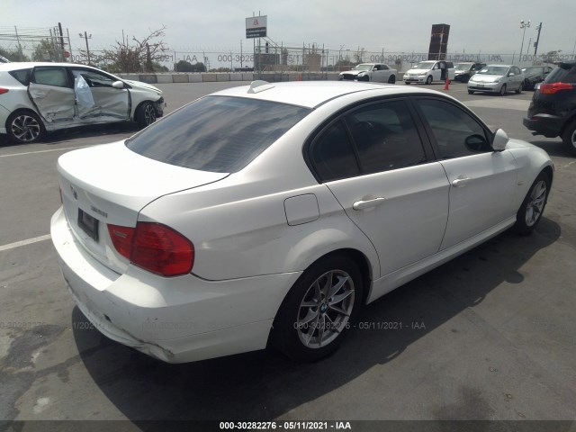 Photo 3 VIN: WBAPH5C54AA440016 - BMW 3 