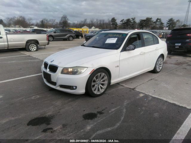 Photo 1 VIN: WBAPH5C54BA441958 - BMW 328I 