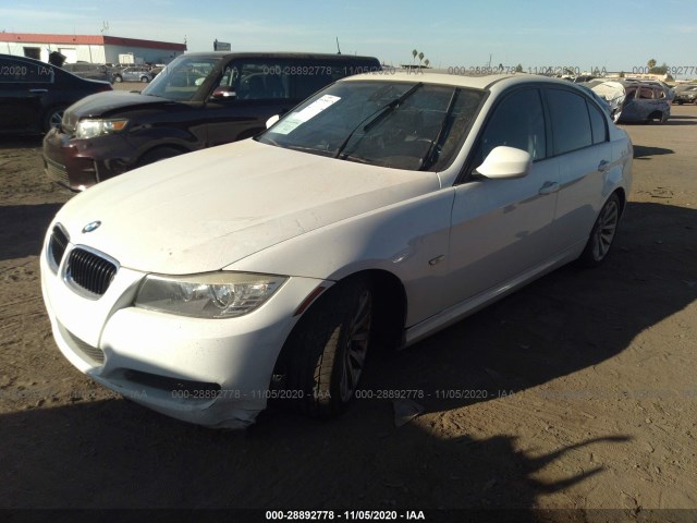 Photo 1 VIN: WBAPH5C54BA443984 - BMW 3 