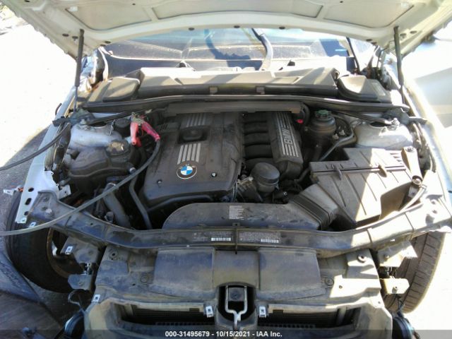 Photo 9 VIN: WBAPH5C54BA444892 - BMW 3 