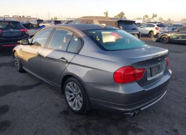 Photo 2 VIN: WBAPH5C54BA444987 - BMW 3ER 