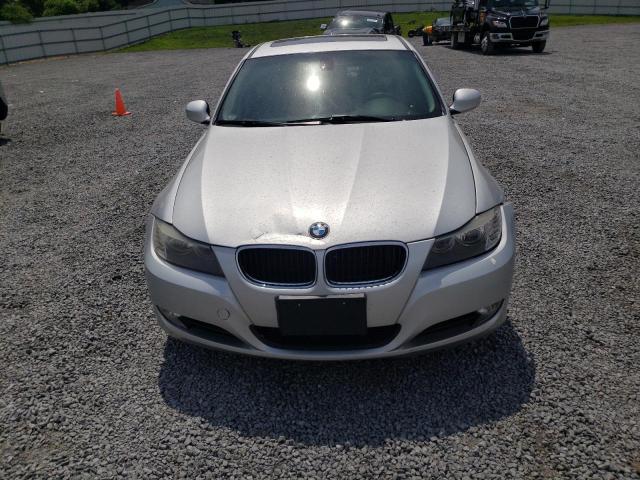 Photo 4 VIN: WBAPH5C54BF093808 - BMW 3 SERIES 