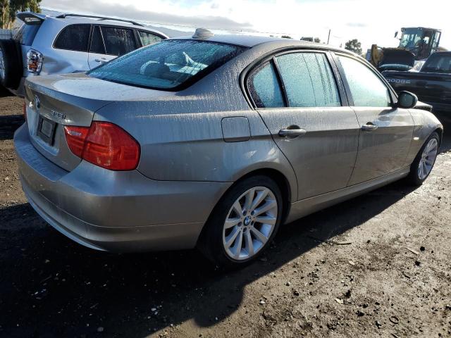 Photo 2 VIN: WBAPH5C55BA443928 - BMW 3 SERIES 