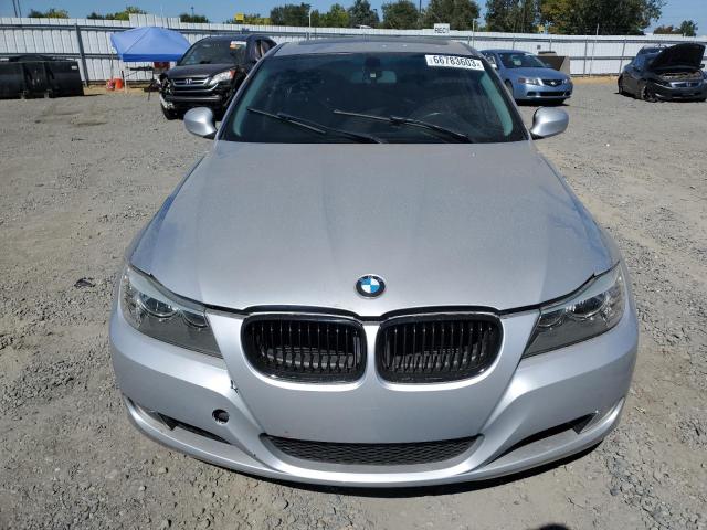 Photo 4 VIN: WBAPH5C56BA444232 - BMW 3 SERIES 