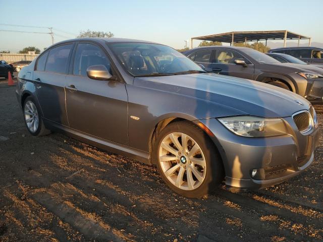 Photo 3 VIN: WBAPH5C57BA441159 - BMW 3 SERIES 