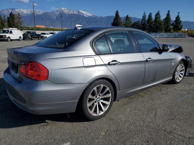 Photo 2 VIN: WBAPH5C57BA443820 - BMW 3 SERIES 