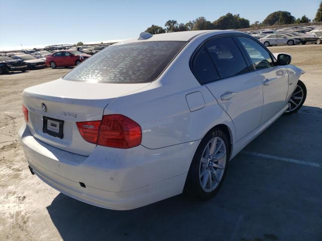 Photo 3 VIN: WBAPH5C58BA442403 - BMW 328 I SULE 