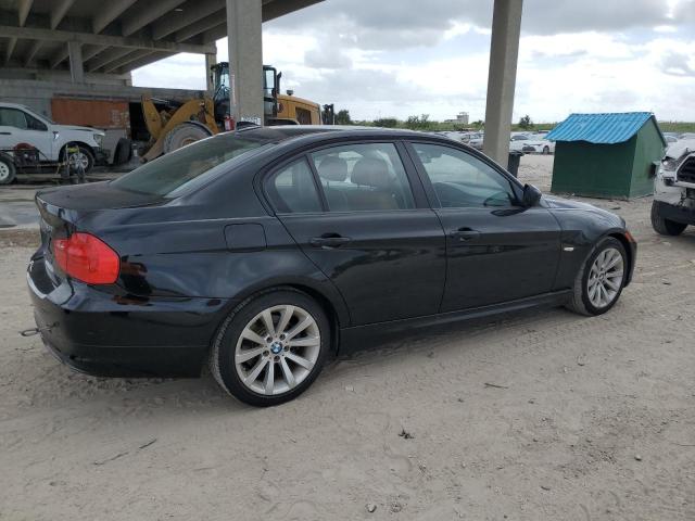 Photo 2 VIN: WBAPH5C58BA442756 - BMW 3 SERIES 