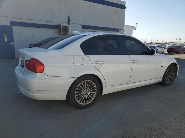 Photo 2 VIN: WBAPH5C58BA444619 - BMW 328 I SULE 