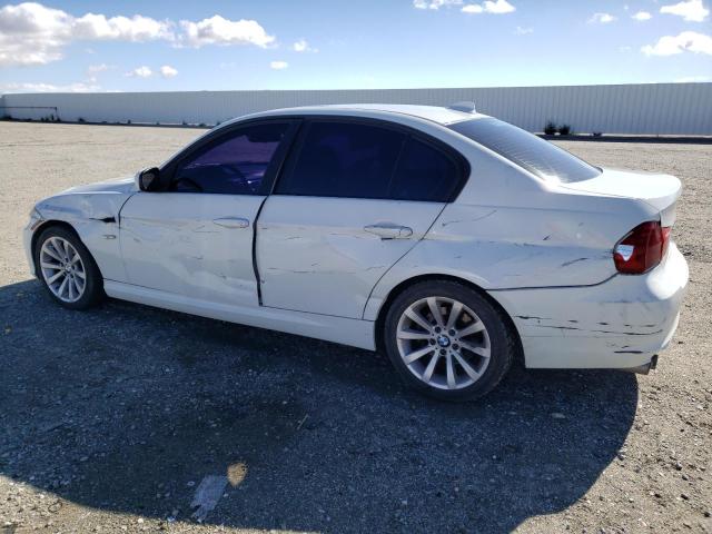 Photo 1 VIN: WBAPH5C58BA446452 - BMW 3 SERIES 