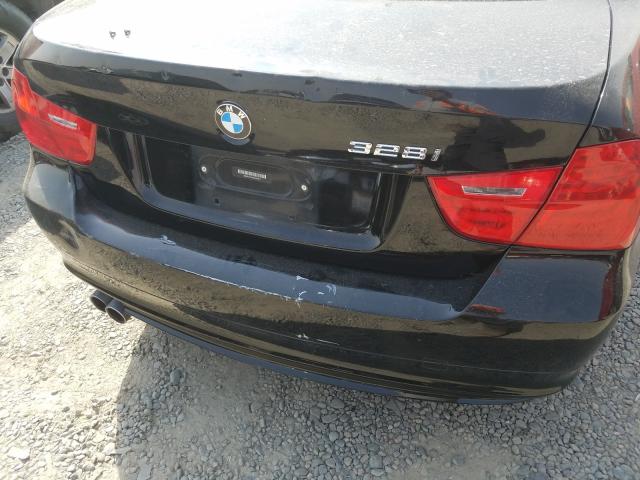 Photo 8 VIN: WBAPH5C58BA446631 - BMW 3 