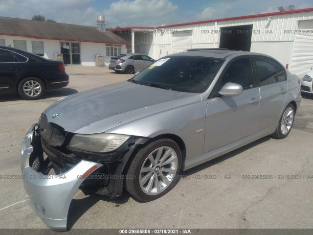 Photo 1 VIN: WBAPH5C58BF094282 - BMW 3 