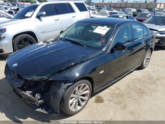 Photo 1 VIN: WBAPH5C59BA445004 - BMW 328I 