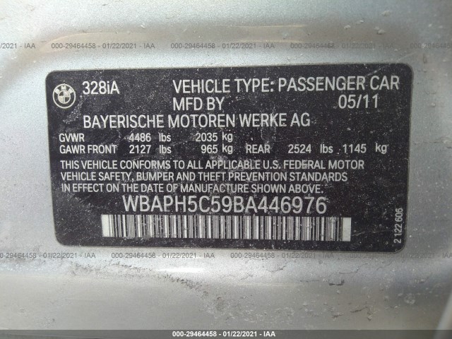 Photo 8 VIN: WBAPH5C59BA446976 - BMW 3 