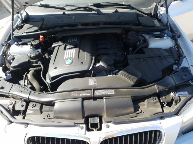 Photo 6 VIN: WBAPH5C5XBA448106 - BMW 328 I SULE 