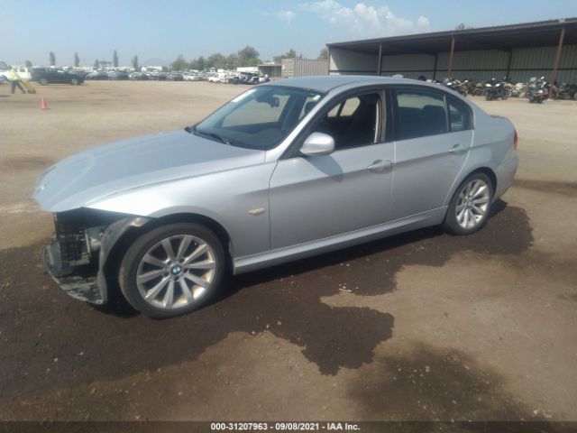 Photo 1 VIN: WBAPH5C5XBF093635 - BMW 3 