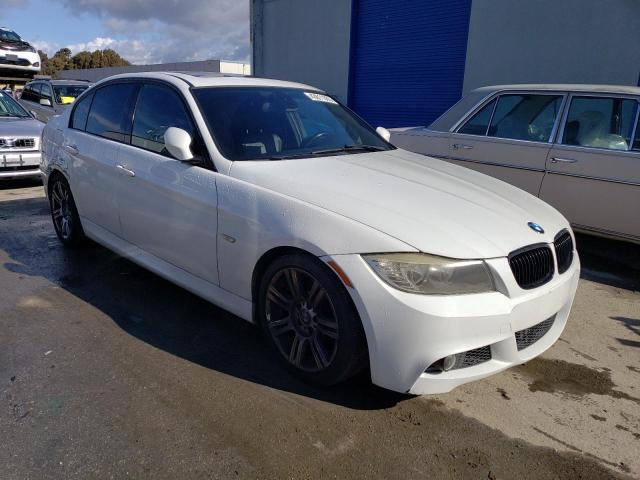 Photo 3 VIN: WBAPH5G50BNM75172 - BMW 3 