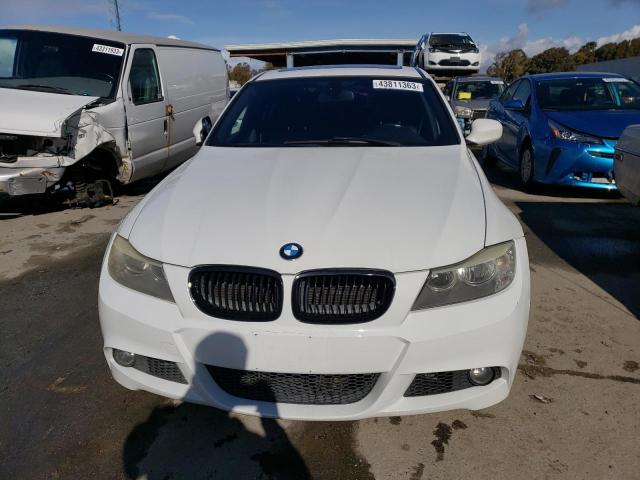 Photo 4 VIN: WBAPH5G50BNM75172 - BMW 3 