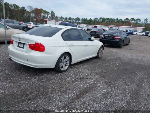 Photo 3 VIN: WBAPH5G50BNN58925 - BMW 328I 