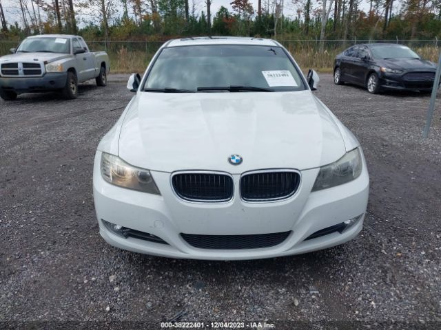 Photo 5 VIN: WBAPH5G50BNN58925 - BMW 328I 