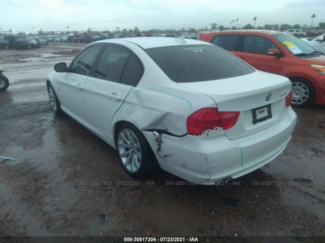 Photo 2 VIN: WBAPH5G51BNM82907 - BMW 3 