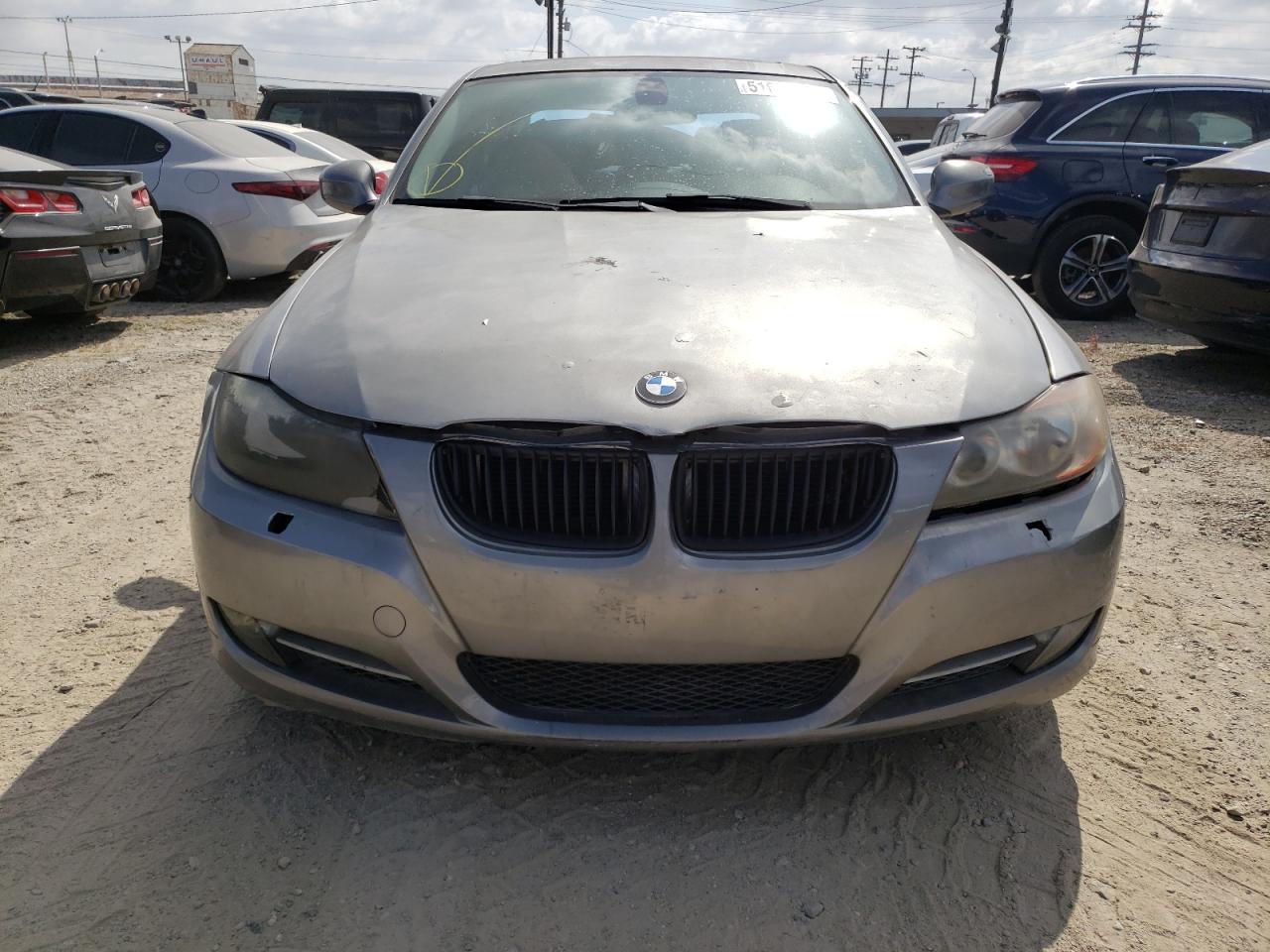 Photo 4 VIN: WBAPH5G52ANM70618 - BMW 3ER 