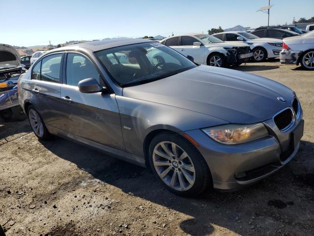 Photo 3 VIN: WBAPH5G52BNM74623 - BMW 328 I SULE 