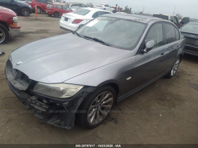 Photo 1 VIN: WBAPH5G52BNM76825 - BMW 3 