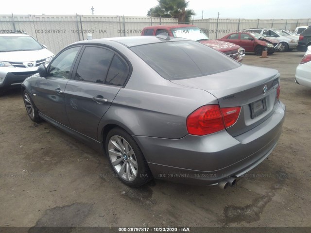 Photo 2 VIN: WBAPH5G52BNM76825 - BMW 3 