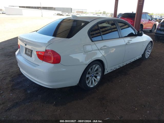 Photo 3 VIN: WBAPH5G52BNM82088 - BMW 328I 