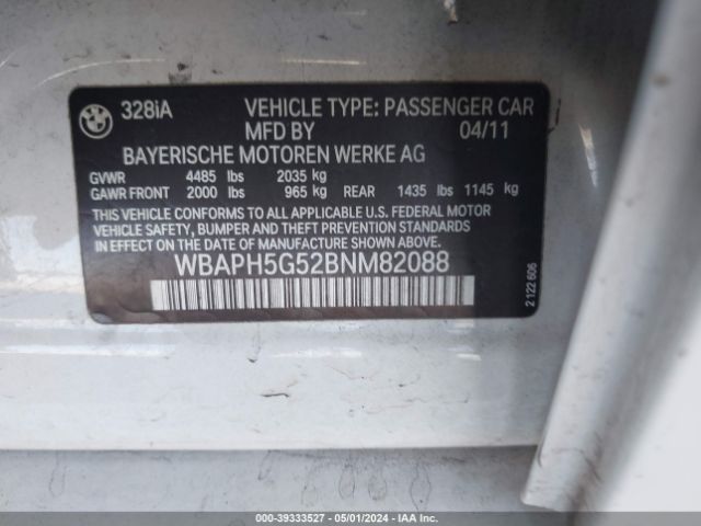 Photo 8 VIN: WBAPH5G52BNM82088 - BMW 328I 