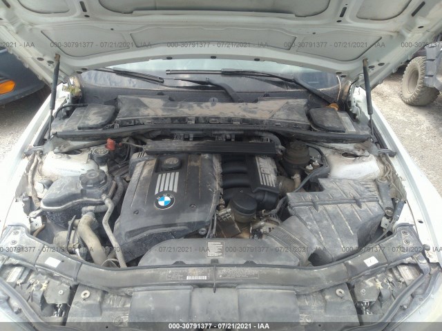 Photo 9 VIN: WBAPH5G52BNN59381 - BMW 3 