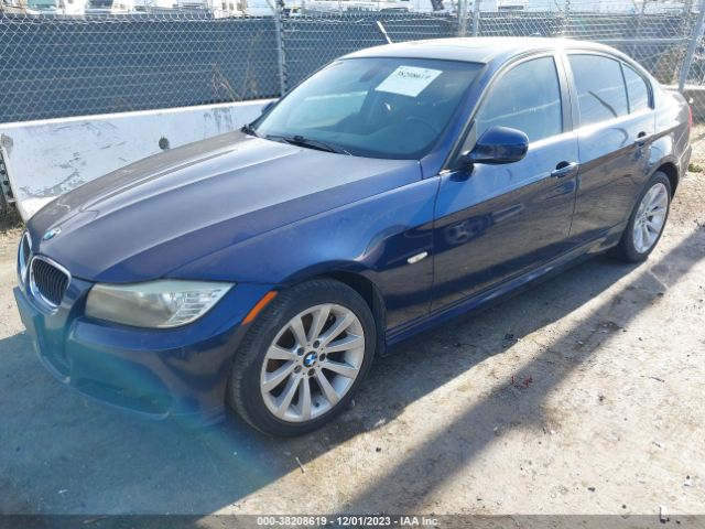 Photo 1 VIN: WBAPH5G53BNM75196 - BMW 328I 