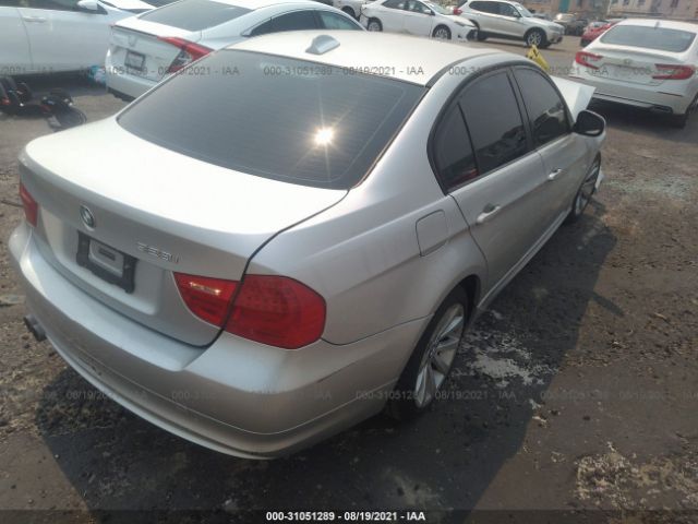 Photo 3 VIN: WBAPH5G53BNM77708 - BMW 3 