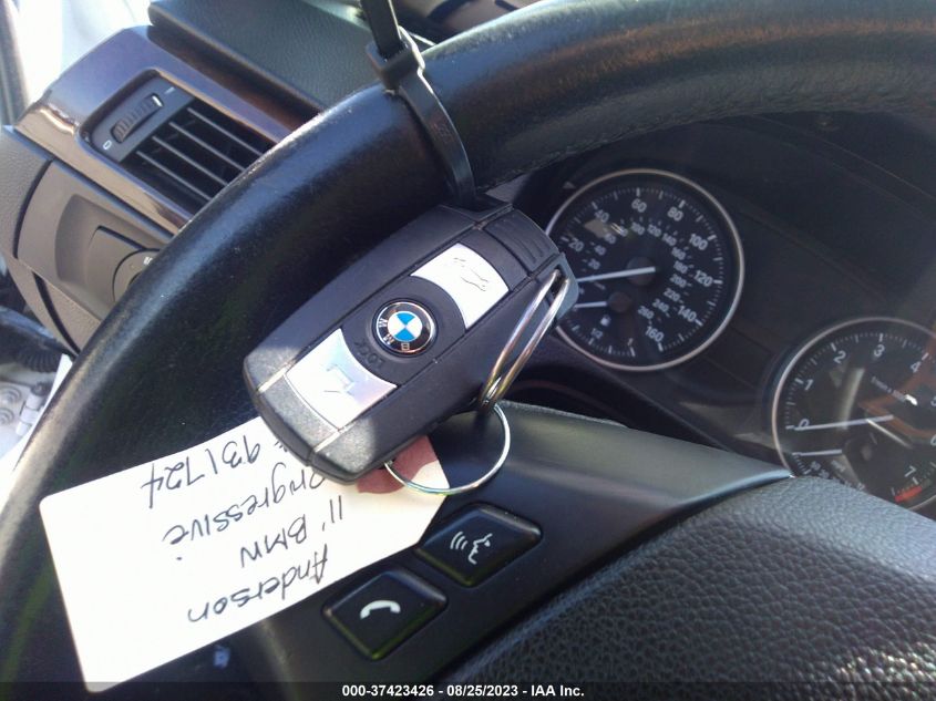 Photo 10 VIN: WBAPH5G53BNM80138 - BMW 3ER 