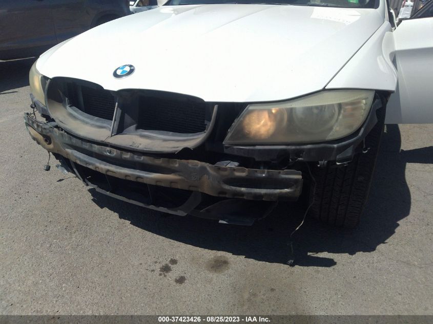 Photo 5 VIN: WBAPH5G53BNM80138 - BMW 3ER 