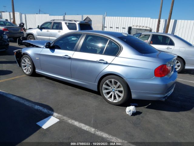 Photo 2 VIN: WBAPH5G53BNM80821 - BMW 328I 