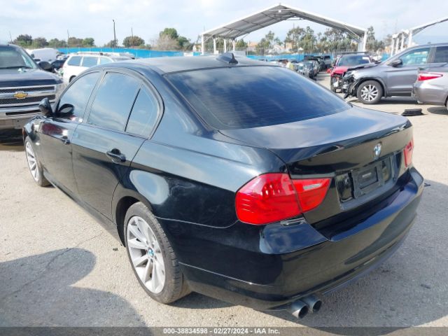 Photo 2 VIN: WBAPH5G54BNM72601 - BMW 328I 