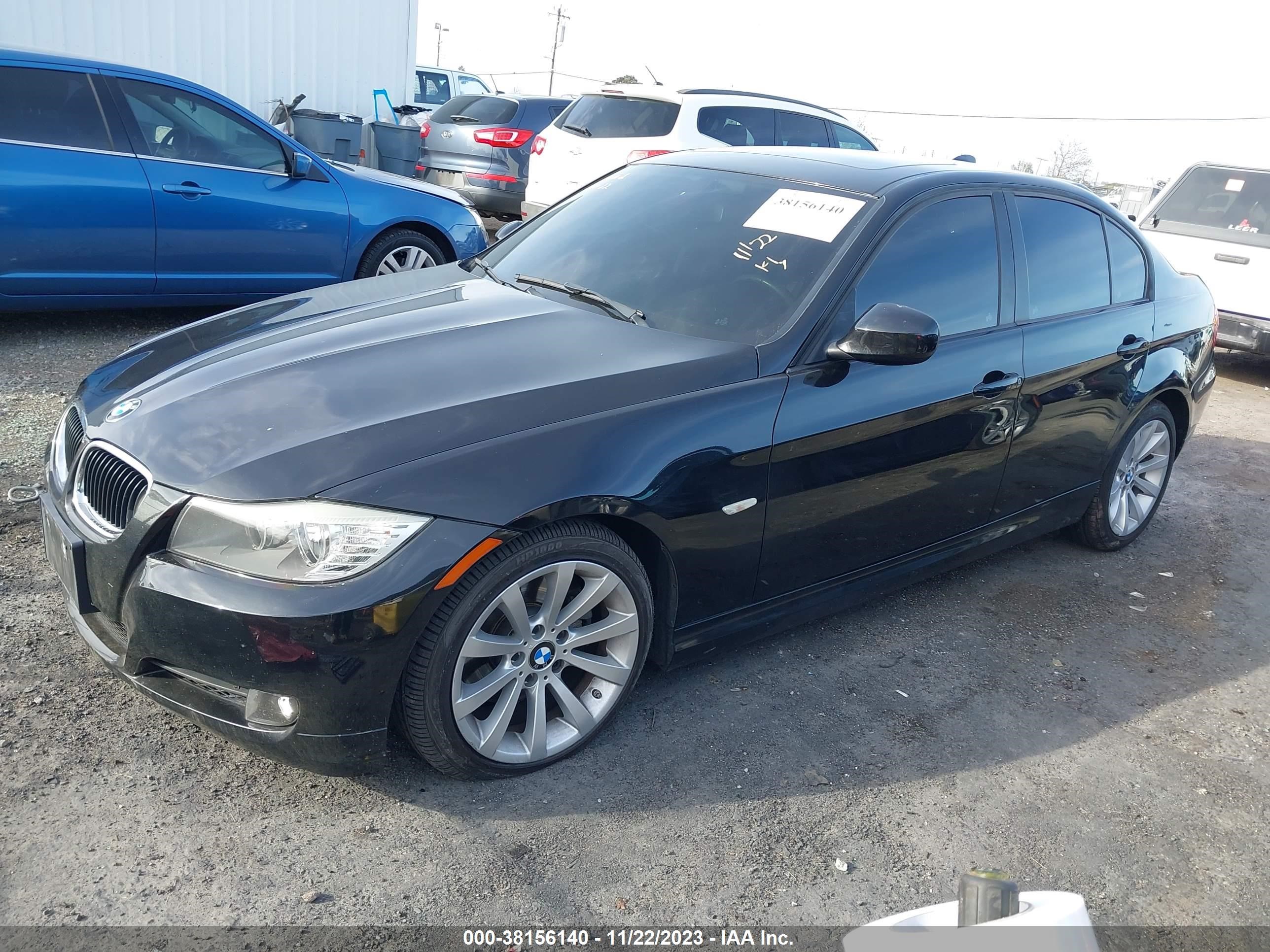 Photo 1 VIN: WBAPH5G54BNM74915 - BMW 3ER 